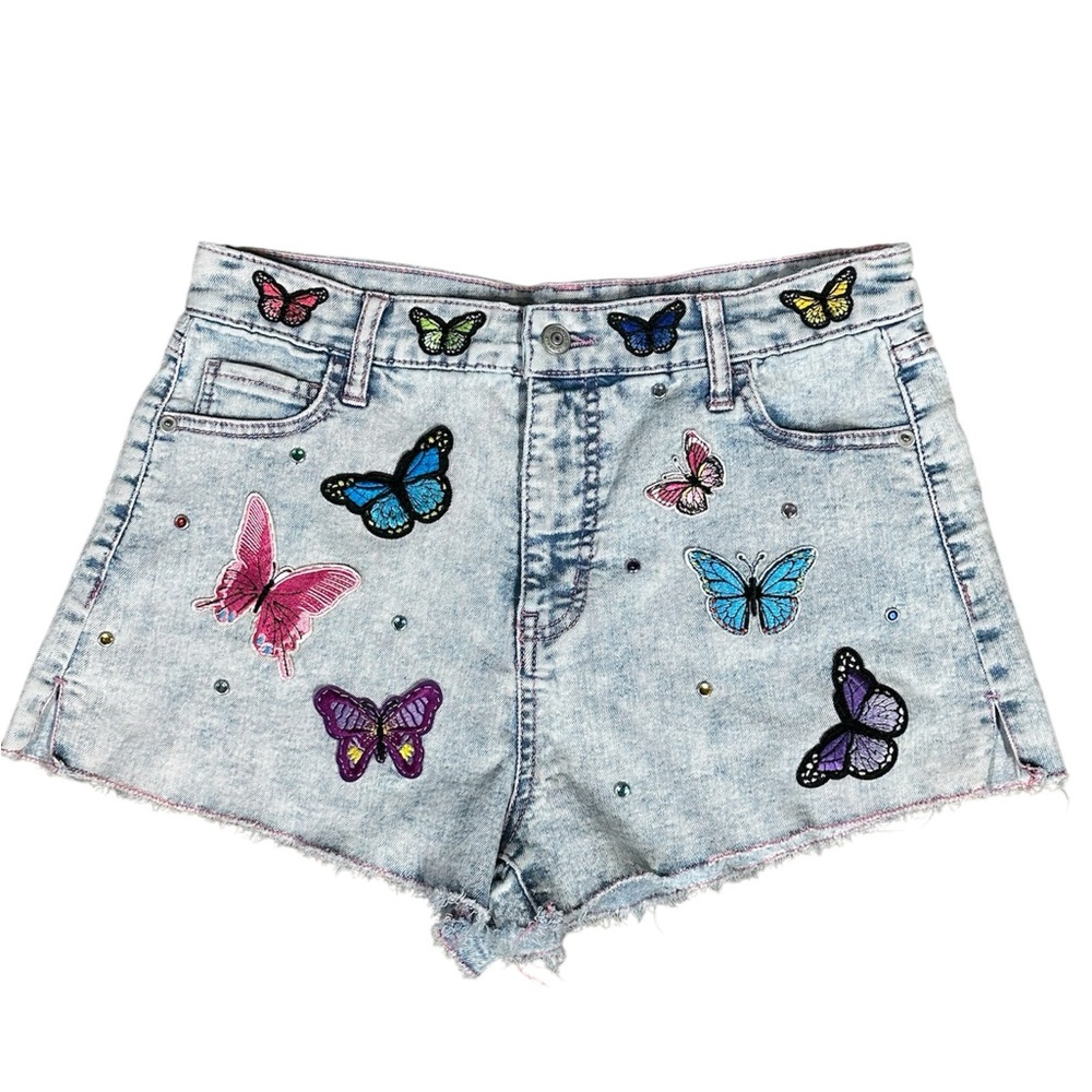 Wild Fable Jean Shorts with Hand Sewn on Patches. Embellishments. 30” Waist